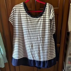 Torrid Size 3 Navy Blouse